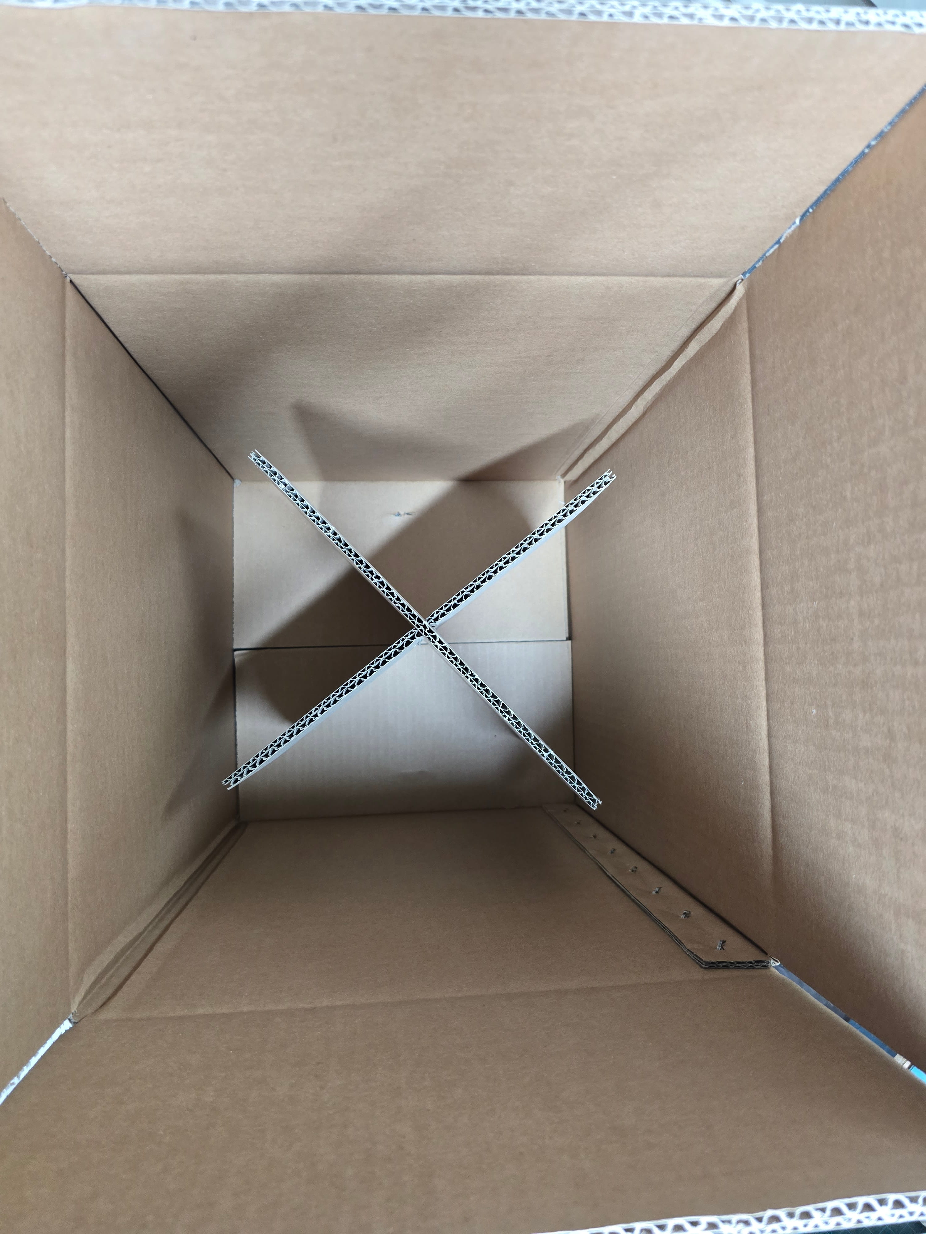PV5 CARGO F&R LIFT SPRINGS_box inside